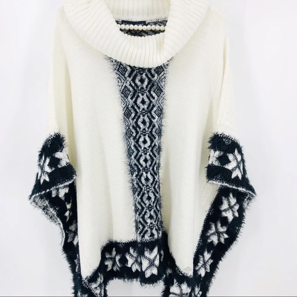 NWT Ivory Black Cowl Neck Poncho Sweater SM/MED - Picture 2 of 8